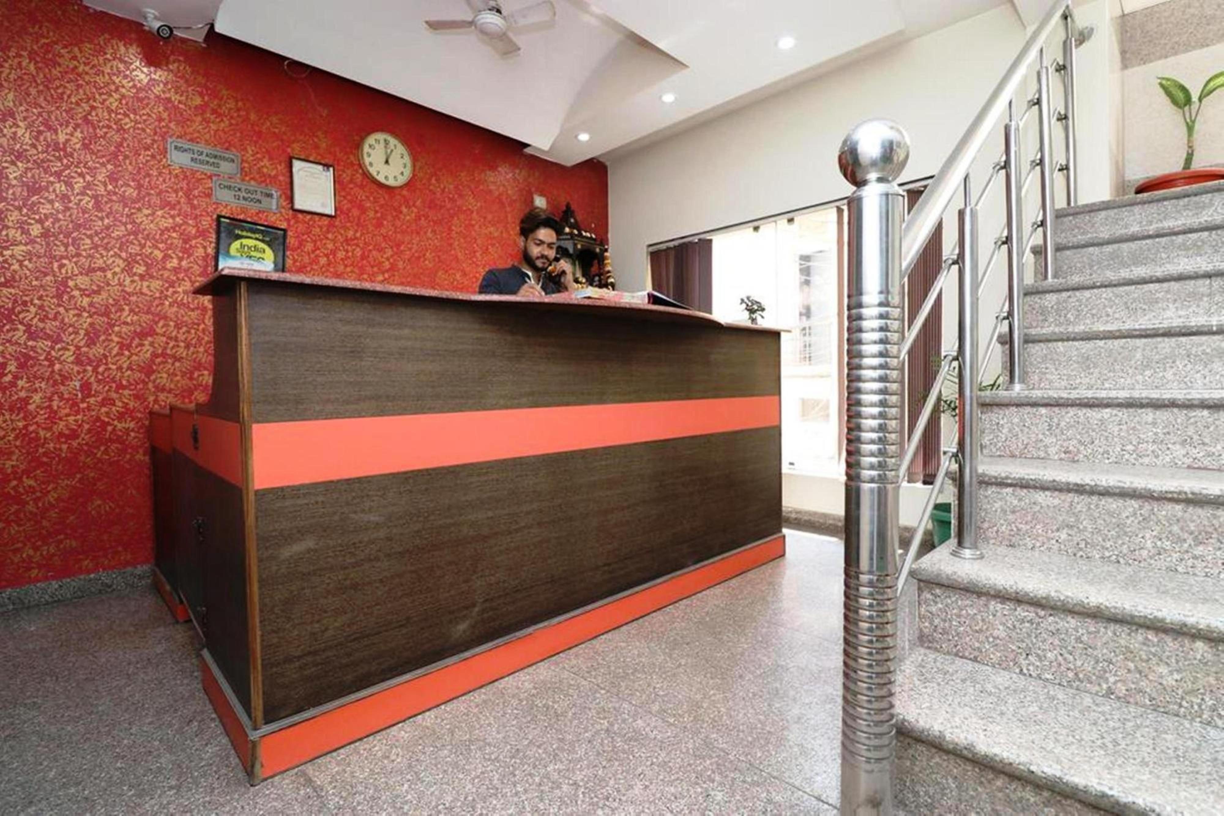 ניו דלהי Airport Hotel Mayank Residency מראה חיצוני תמונה