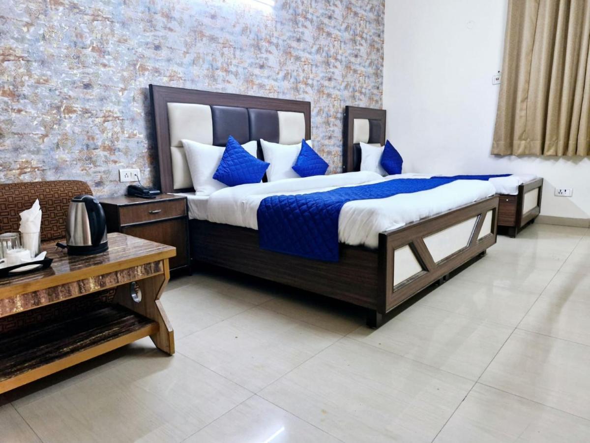 ניו דלהי Airport Hotel Mayank Residency מראה חיצוני תמונה