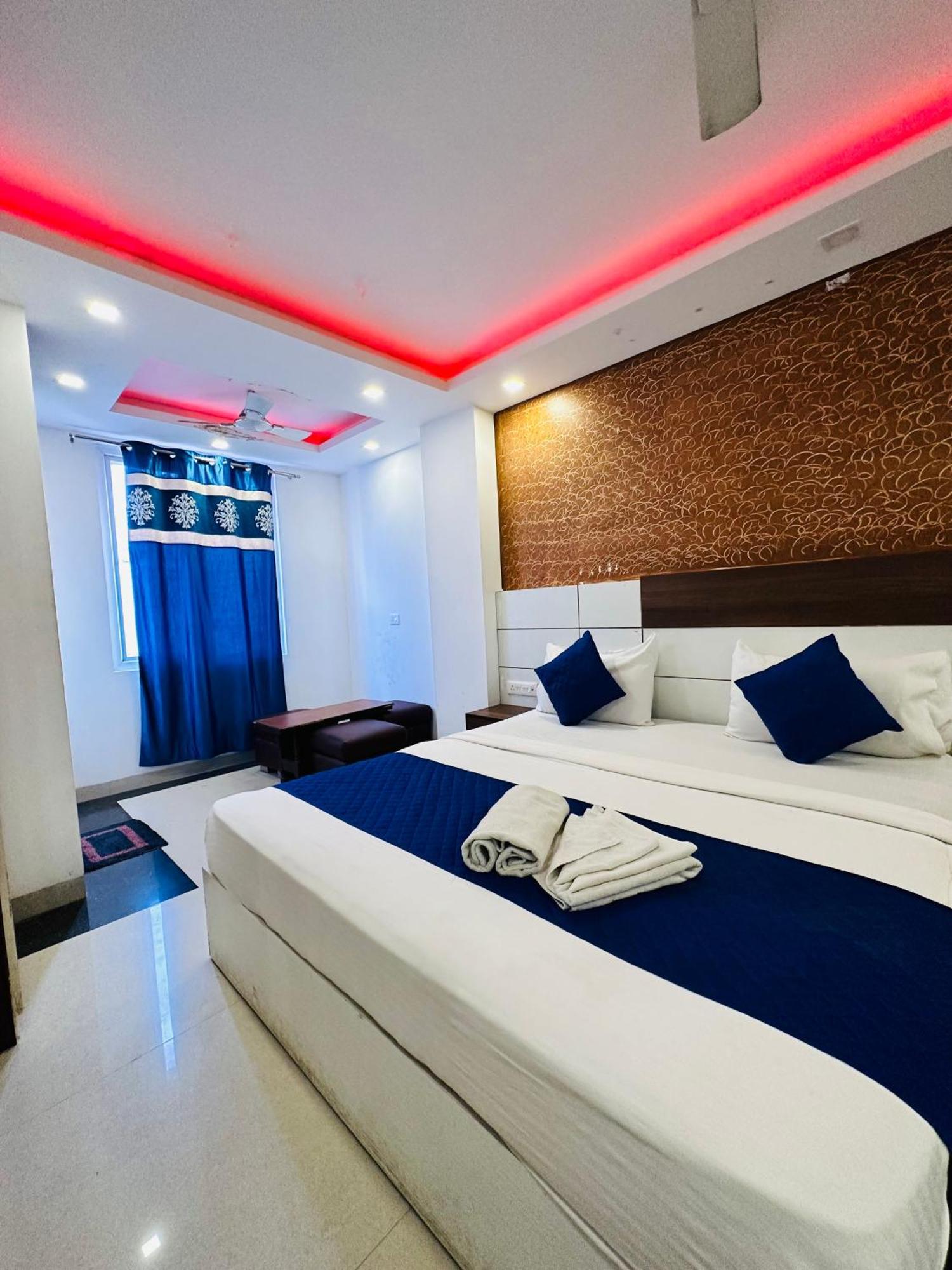 ניו דלהי Airport Hotel Mayank Residency מראה חיצוני תמונה