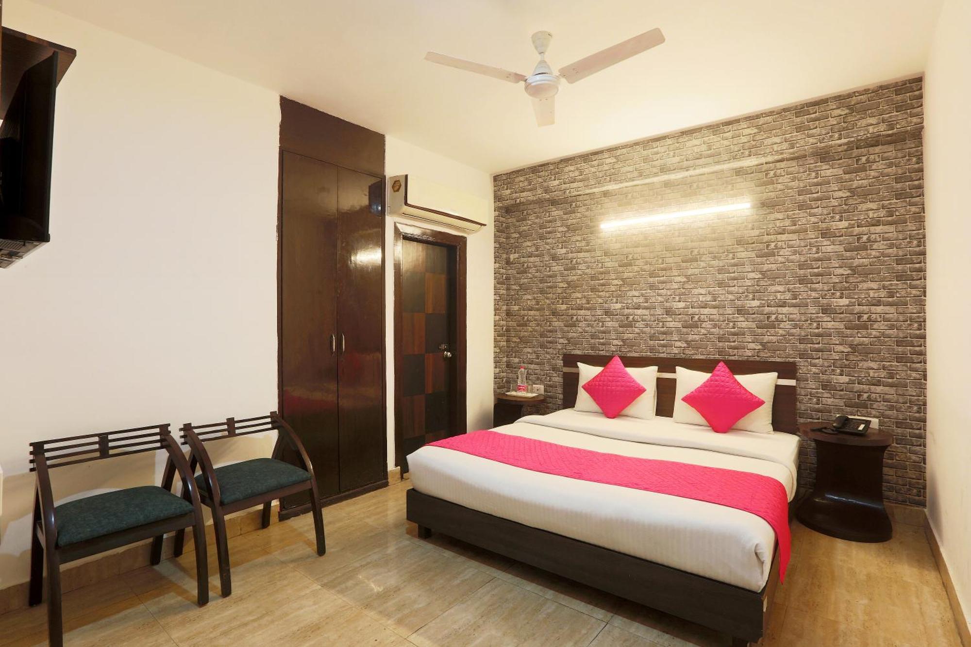 ניו דלהי Airport Hotel Mayank Residency מראה חיצוני תמונה