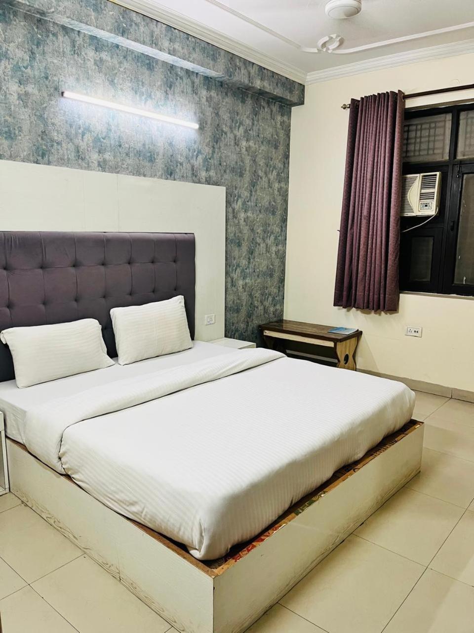 ניו דלהי Airport Hotel Mayank Residency מראה חיצוני תמונה