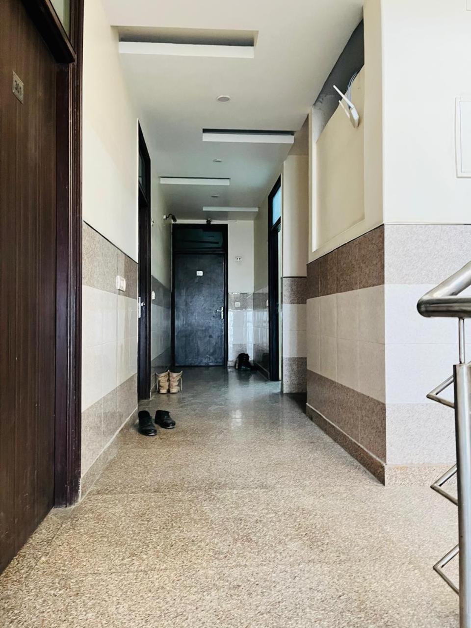 ניו דלהי Airport Hotel Mayank Residency מראה חיצוני תמונה